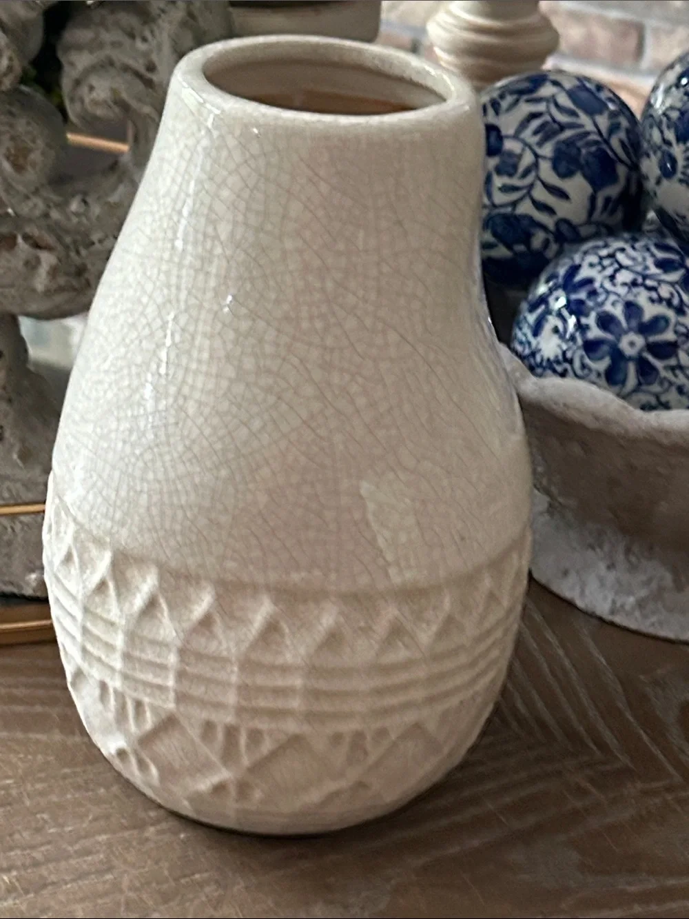NEW! Southwestern Creamy White Textured Glazed Ceramic Vase